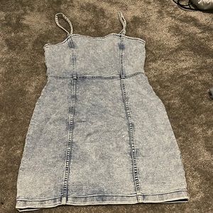 90s fashion denim dress!